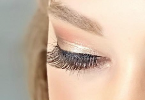 Lashes