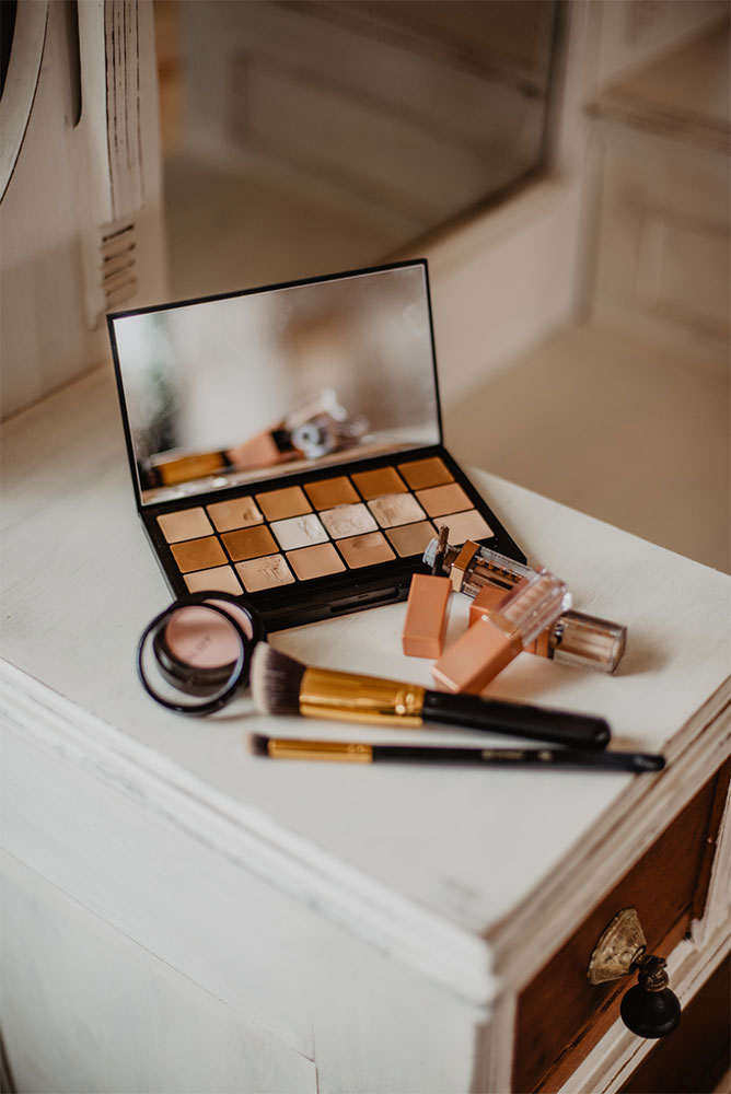 Waterproof mascara, foundation